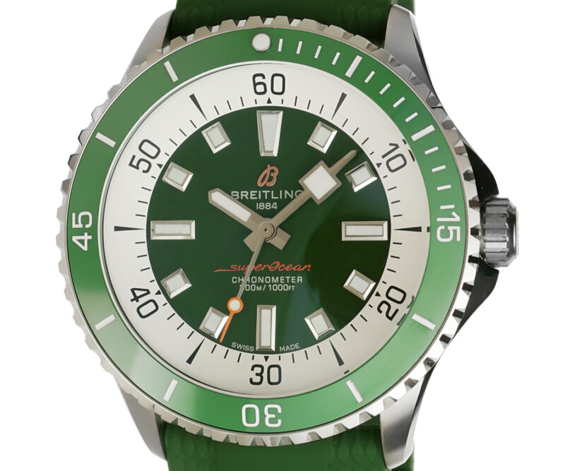 Breitling Superocean Automatic 44 Zifferblatt grün